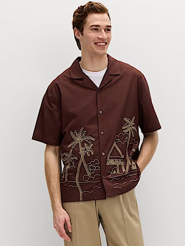 Relaxed Fit Embroidered Short Sleeve Shirt