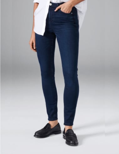 Skinny fit